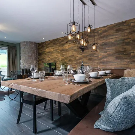 Luxury Chalet In Near Area ليوغانغ