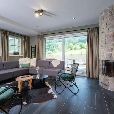 بيت للعطل Luxury Chalet In Near Area