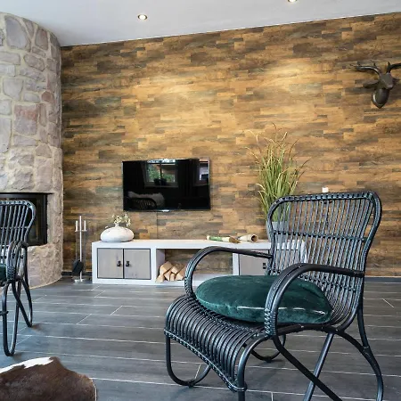 بيت للعطل Luxury Chalet In Near Area