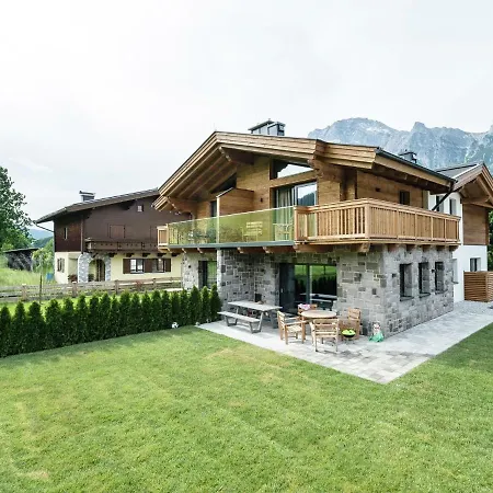 Luxury Chalet In Near Area بيت للعطل *