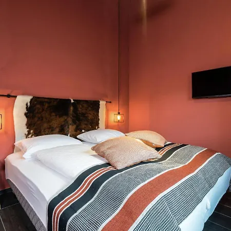 Luxury Chalet In Near Area بيت للعطل ليوغانغ